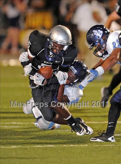 Thumbnail 2 in Bell @ Nimitz photogallery.