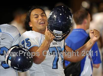 Thumbnail 3 in Bell @ Nimitz photogallery.