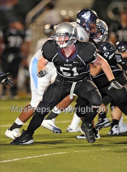 Thumbnail 3 in Bell @ Nimitz photogallery.