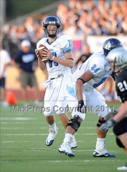Thumbnail 3 in Bell @ Nimitz photogallery.