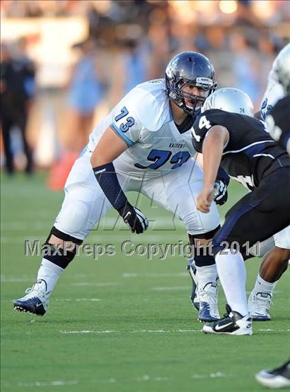 Thumbnail 3 in Bell @ Nimitz photogallery.