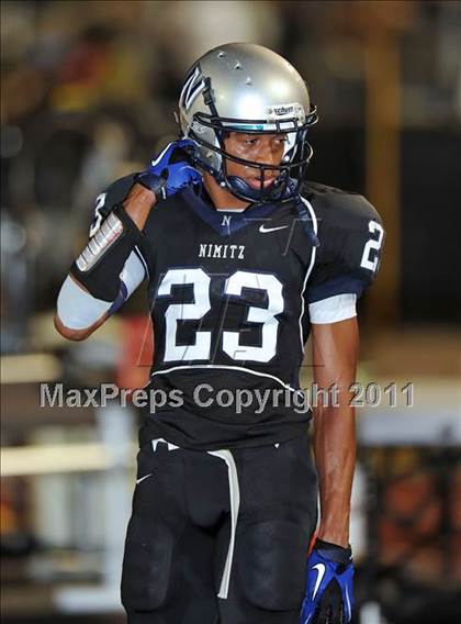 Thumbnail 3 in Bell @ Nimitz photogallery.