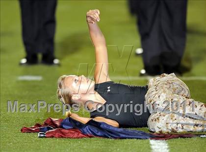 Thumbnail 2 in Bell @ Nimitz photogallery.