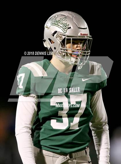 Thumbnail 3 in Central Catholic vs. De La Salle photogallery.