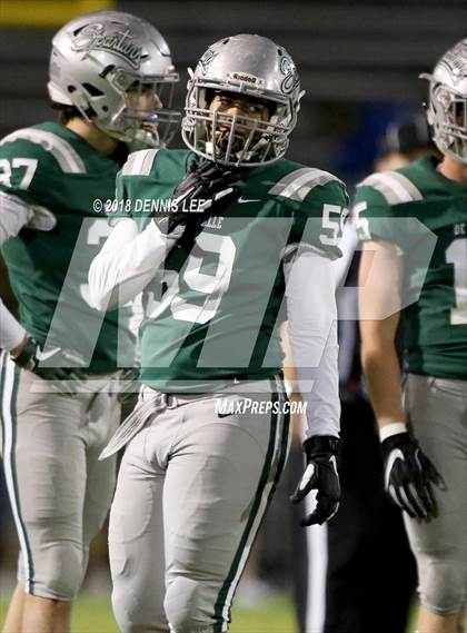 Thumbnail 3 in Central Catholic vs. De La Salle photogallery.