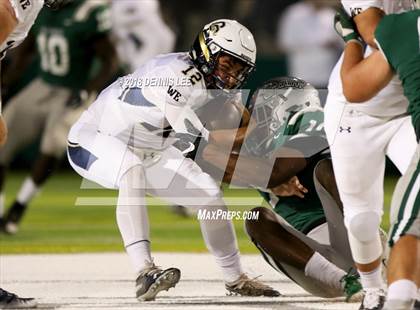 Thumbnail 2 in Central Catholic vs. De La Salle photogallery.