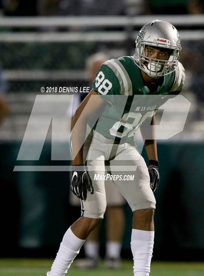 Thumbnail 1 in Central Catholic vs. De La Salle photogallery.