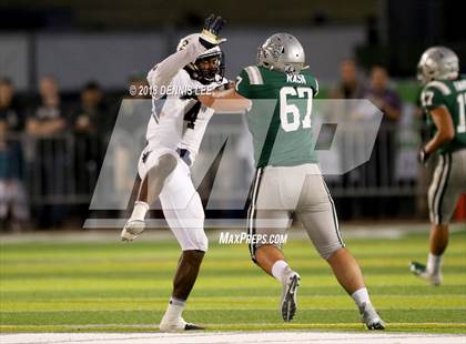 Thumbnail 1 in Central Catholic vs. De La Salle photogallery.