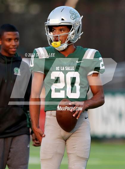 Thumbnail 3 in Central Catholic vs. De La Salle photogallery.