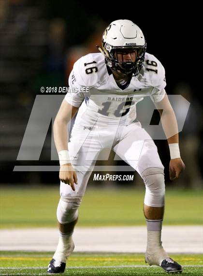 Thumbnail 2 in Central Catholic vs. De La Salle photogallery.