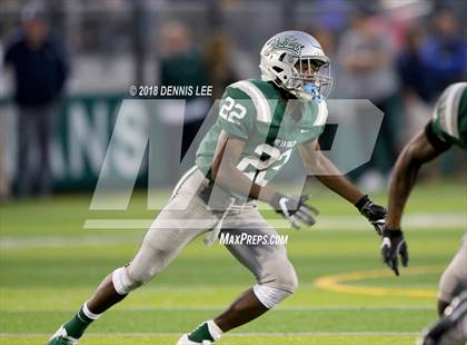 Thumbnail 1 in Central Catholic vs. De La Salle photogallery.