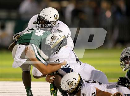 Thumbnail 3 in Central Catholic vs. De La Salle photogallery.