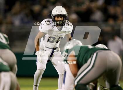 Thumbnail 2 in Central Catholic vs. De La Salle photogallery.