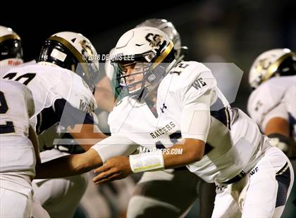 Thumbnail 3 in Central Catholic vs. De La Salle photogallery.