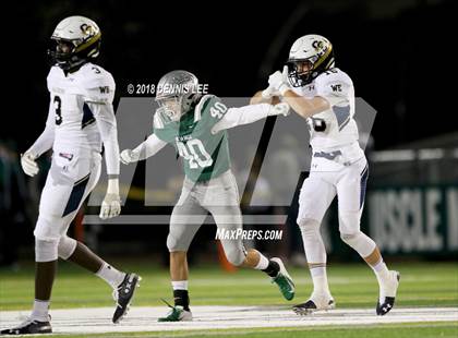 Thumbnail 3 in Central Catholic vs. De La Salle photogallery.