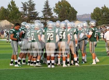 Thumbnail 3 in Central Catholic vs. De La Salle photogallery.