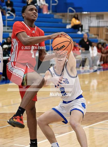 Thumbnail 1 in Auburn vs Woodland (LaGrange Toyota Basketball Classic) photogallery.