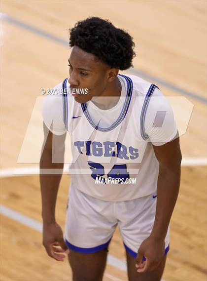 Thumbnail 3 in Auburn vs Woodland (LaGrange Toyota Basketball Classic) photogallery.