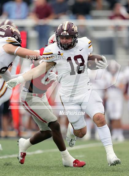 Thumbnail 2 in Dripping Springs @ Judson (UIL Football 6A Area Playoff) photogallery.
