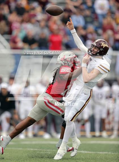 Thumbnail 2 in Dripping Springs @ Judson (UIL Football 6A Area Playoff) photogallery.