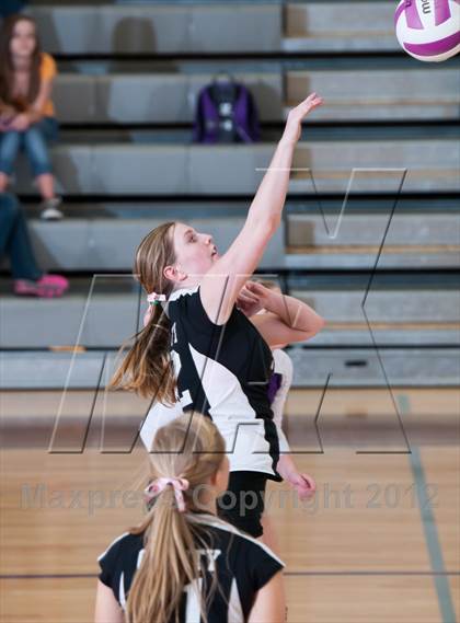 Thumbnail 2 in Regis Jesuit @ Douglas County photogallery.