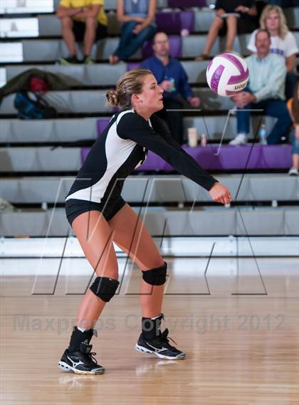 Thumbnail 1 in Regis Jesuit @ Douglas County photogallery.
