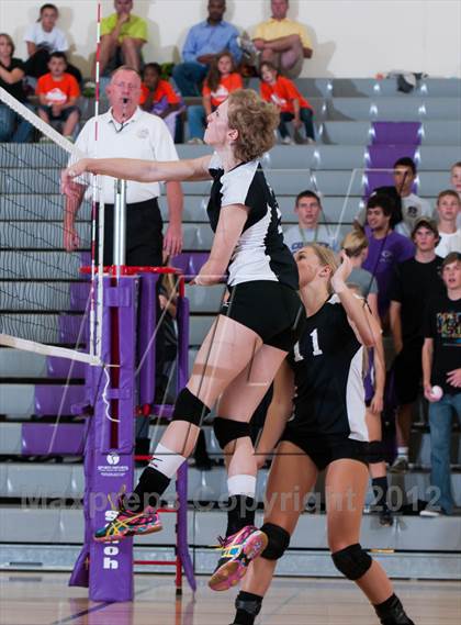 Thumbnail 3 in Regis Jesuit @ Douglas County photogallery.