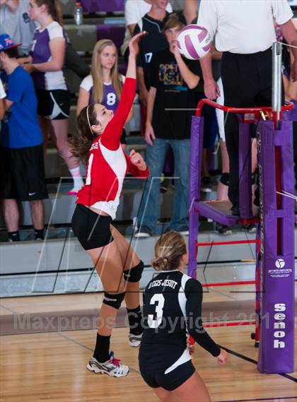 Thumbnail 3 in Regis Jesuit @ Douglas County photogallery.