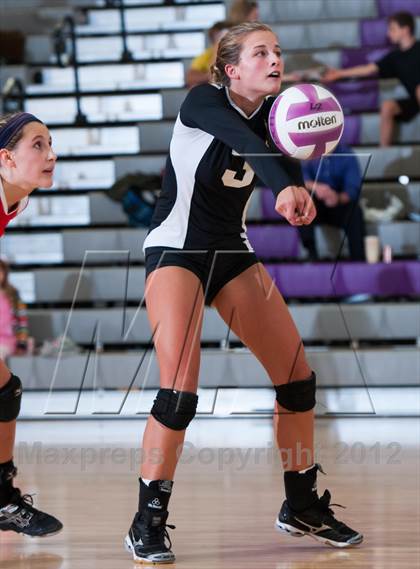 Thumbnail 1 in Regis Jesuit @ Douglas County photogallery.