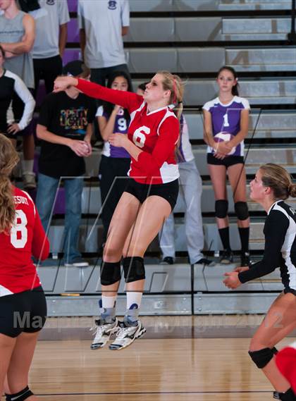 Thumbnail 1 in Regis Jesuit @ Douglas County photogallery.