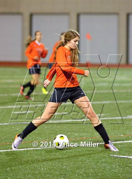Thumbnail 3 in Central Kitsap vs Sumner (WIAA WCD/SW District Playoff) photogallery.