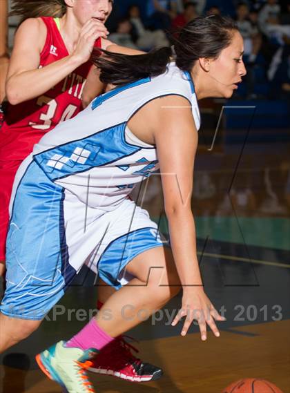 Thumbnail 1 in Victoria East vs. Sam Rayburn (McDonald's Texas Invitational) photogallery.