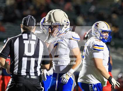 Thumbnail 2 in Sulphur Springs vs. Kimball (UIL 4A D1 Football Bi-District) photogallery.