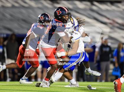 Thumbnail 1 in Sulphur Springs vs. Kimball (UIL 4A D1 Football Bi-District) photogallery.