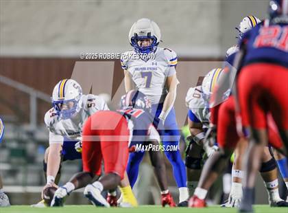 Thumbnail 2 in Sulphur Springs vs. Kimball (UIL 4A D1 Football Bi-District) photogallery.