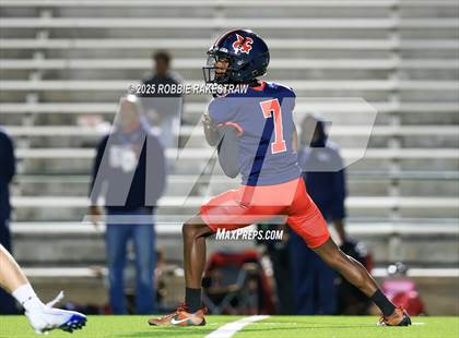 Thumbnail 2 in Sulphur Springs vs. Kimball (UIL 4A D1 Football Bi-District) photogallery.