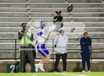 Thumbnail 2 in Sulphur Springs vs. Kimball (UIL 4A D1 Football Bi-District) photogallery.