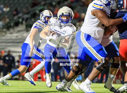Thumbnail 2 in Sulphur Springs vs. Kimball (UIL 4A D1 Football Bi-District) photogallery.
