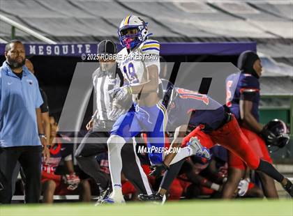 Thumbnail 1 in Sulphur Springs vs. Kimball (UIL 4A D1 Football Bi-District) photogallery.