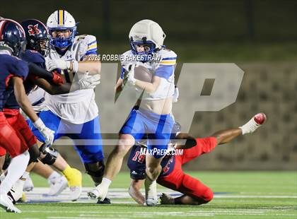 Thumbnail 1 in Sulphur Springs vs. Kimball (UIL 4A D1 Football Bi-District) photogallery.