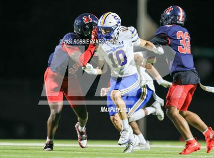Thumbnail 2 in Sulphur Springs vs. Kimball (UIL 4A D1 Football Bi-District) photogallery.