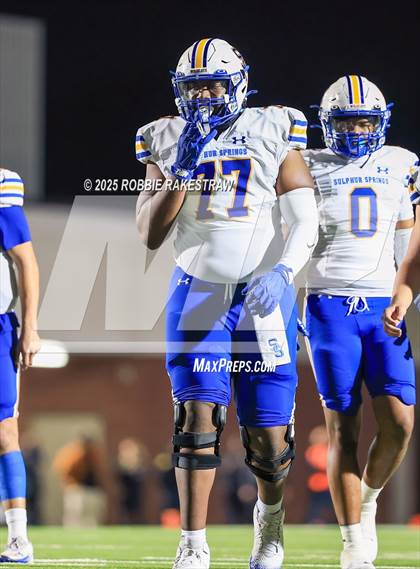 Thumbnail 2 in Sulphur Springs vs. Kimball (UIL 4A D1 Football Bi-District) photogallery.