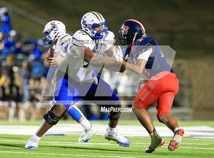Thumbnail 2 in Sulphur Springs vs. Kimball (UIL 4A D1 Football Bi-District) photogallery.