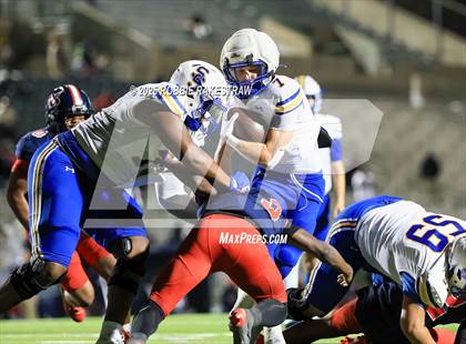 Thumbnail 1 in Sulphur Springs vs. Kimball (UIL 4A D1 Football Bi-District) photogallery.