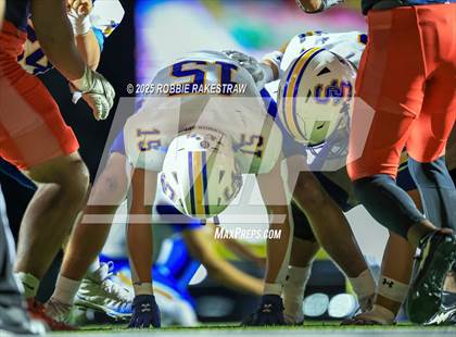 Thumbnail 1 in Sulphur Springs vs. Kimball (UIL 4A D1 Football Bi-District) photogallery.