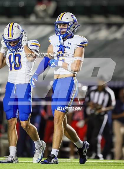 Thumbnail 2 in Sulphur Springs vs. Kimball (UIL 4A D1 Football Bi-District) photogallery.