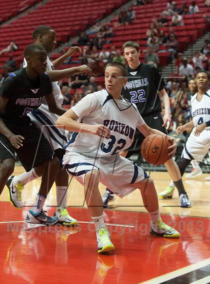 Thumbnail 3 in Foothills Christian vs Horizon (CIF SDS D5 Final) photogallery.