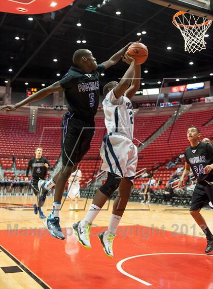 Thumbnail 3 in Foothills Christian vs Horizon (CIF SDS D5 Final) photogallery.