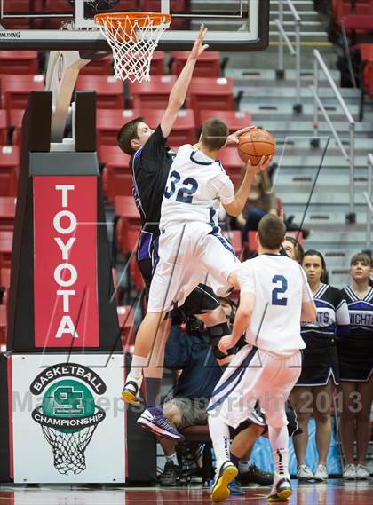 Thumbnail 2 in Foothills Christian vs Horizon (CIF SDS D5 Final) photogallery.