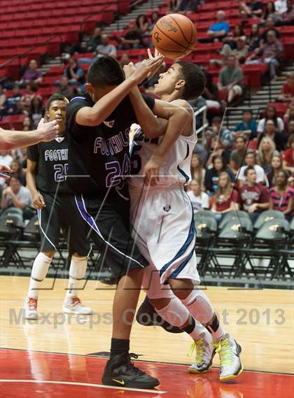 Thumbnail 1 in Foothills Christian vs Horizon (CIF SDS D5 Final) photogallery.